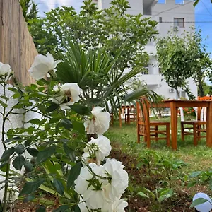 Hotel Garden Sofia - Free Parking, Ksamil